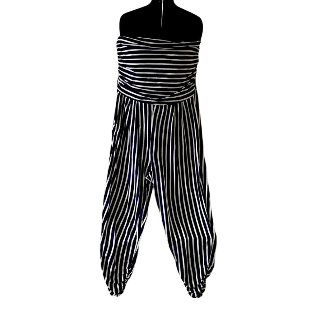 (CL) Heart & Hips Women 2X Navy White Striped Strapless Smocked Jumpsuit NWT